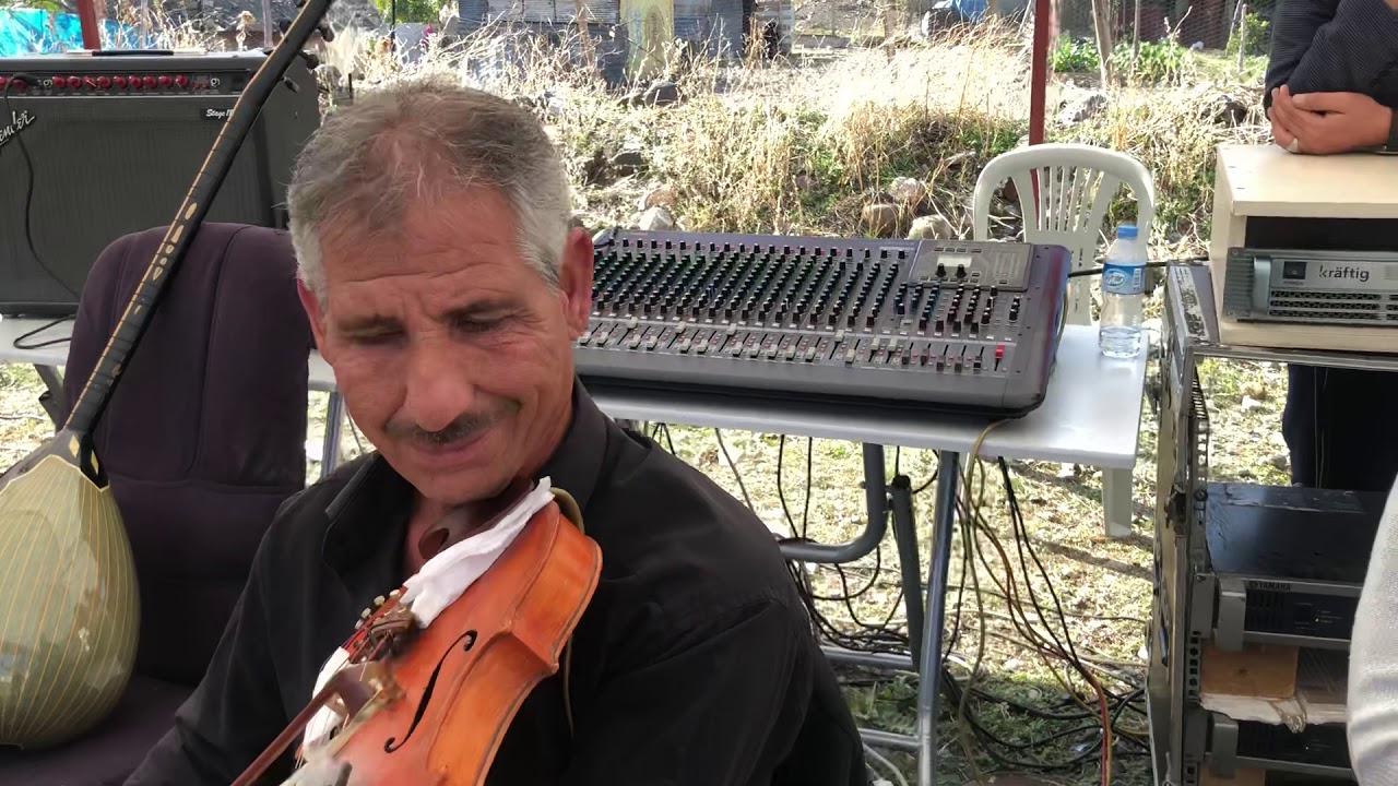 Gökhan ve kemancı ibikden müthiş Uzunhava şov