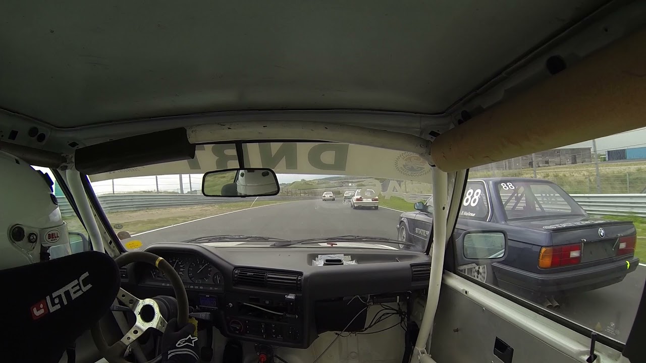 Laatste Ronde herstart - Pinksterraces Race 1 BMW E30 Cup