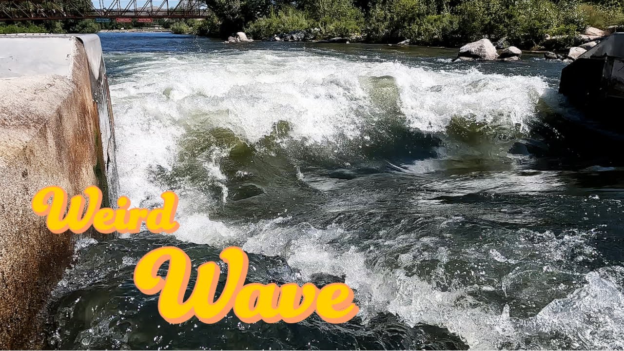 One Weird Wave! Boise River surfing on shaper 3 - learning to acid drop onto my surfboard