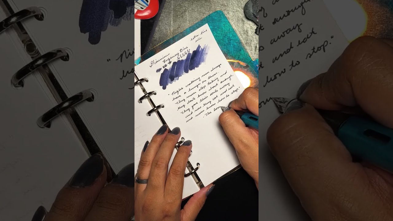 Ink Swatch: Diamine-Regency Blue 