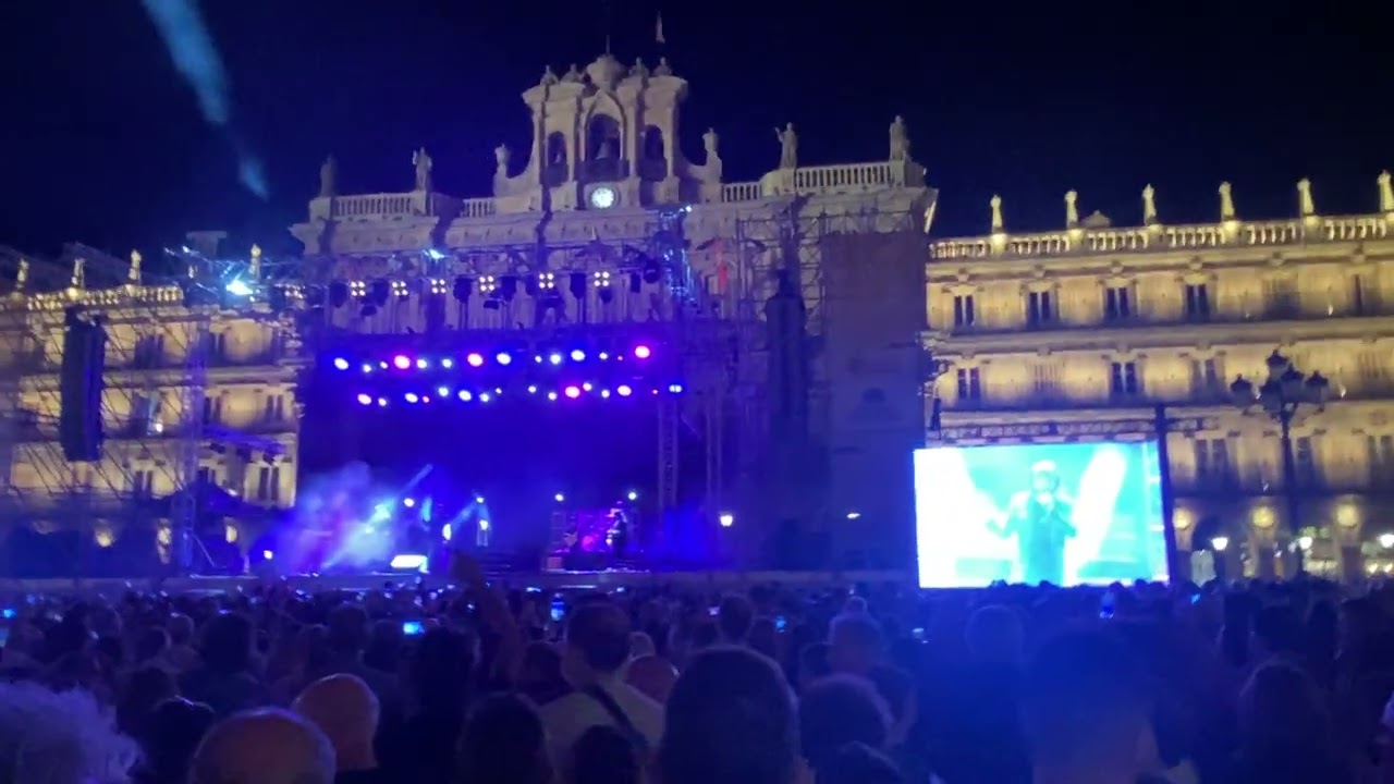 EL ARREBATO HIMNO SEVILLA FC Y MI COLEGA DE SIEMPRE DIRECTO SALAMANCA SEPTIEMBRE 2022