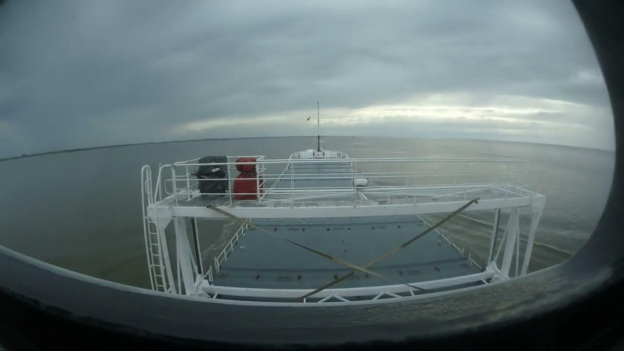 Brunsbuttel lock to North sea | ELBE RIVER