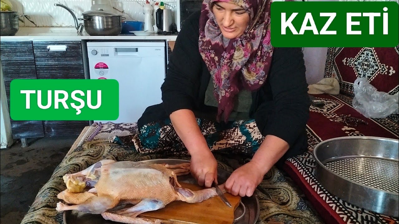 Turşu Koyduk ve Kaz Eti Pişirdik...