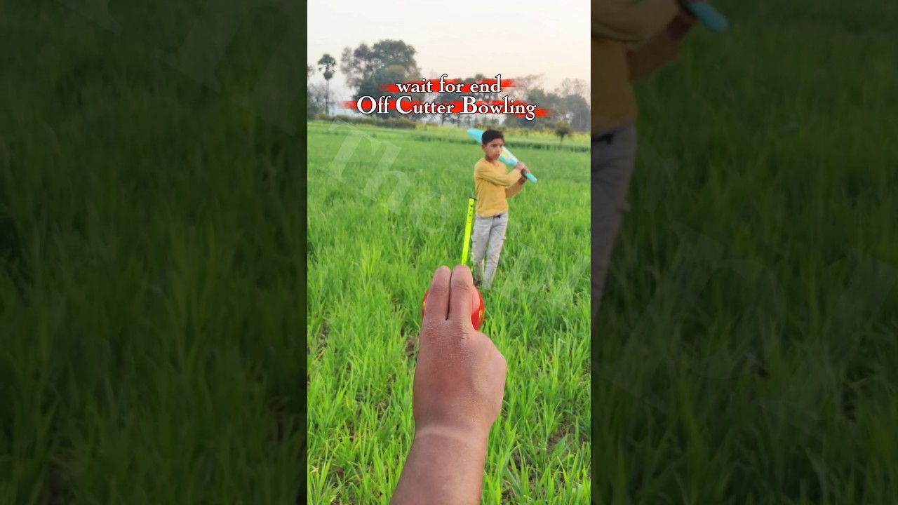 of cutter bowling #cricket 🏏 #bowling #trending air in swing bowling #shorts #sports #video