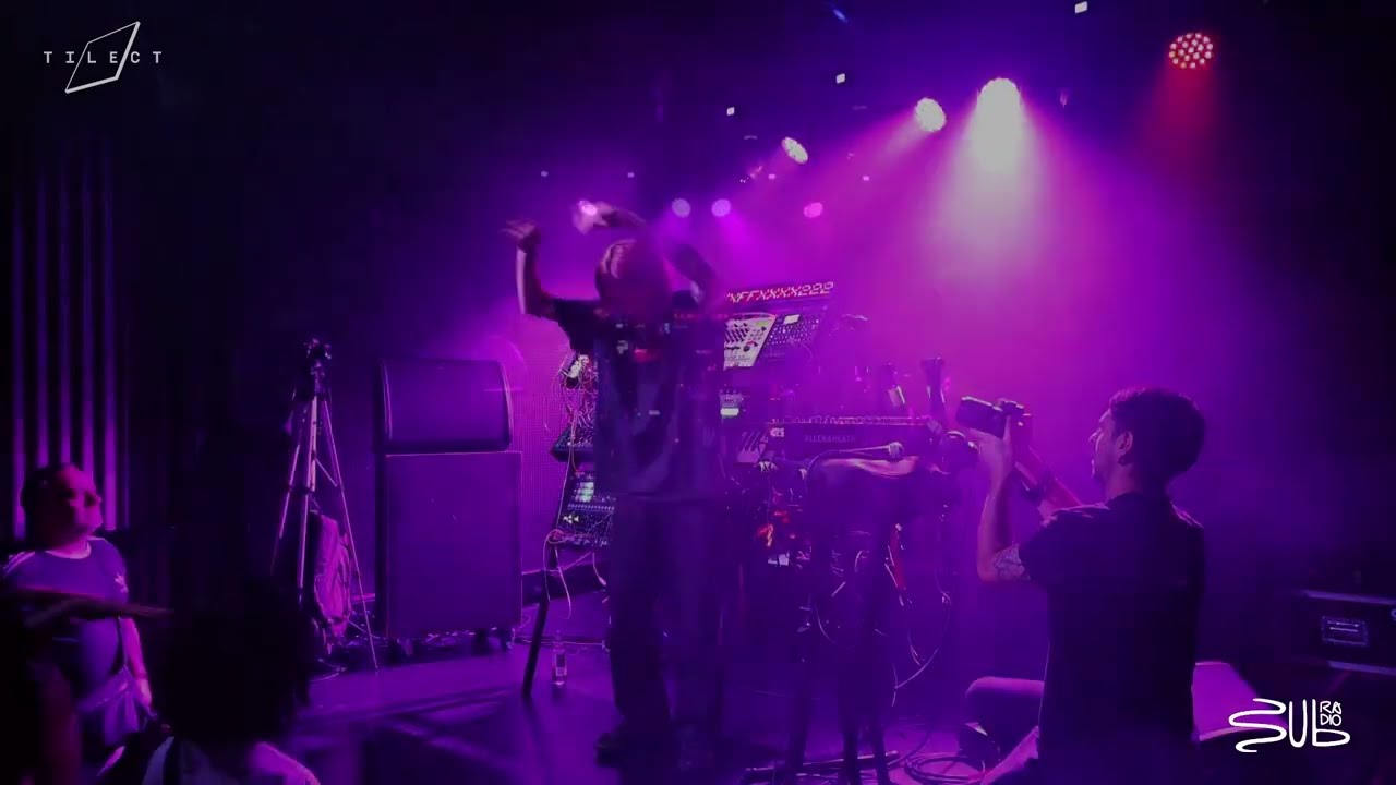 @rocco-fx Live x @TILECTart Loves @ LAUT 22/05/25