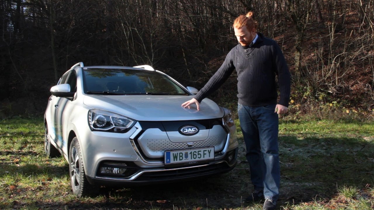 Mi a reális hatótáv autópályán, autóúton és külvárosban egy elektroautóval?