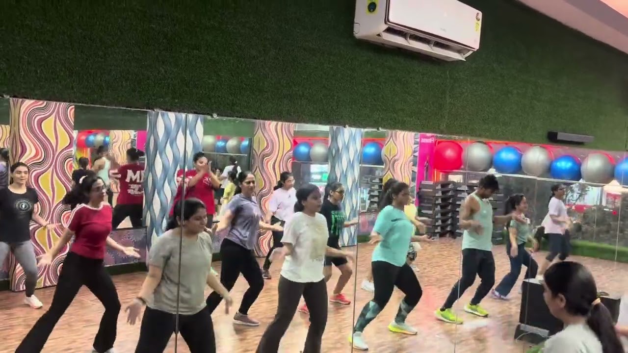 #joyfitfitnees #Sec23 Hooda market ￼ #aerobics, BhangraZumba #strength training only for #women’s  