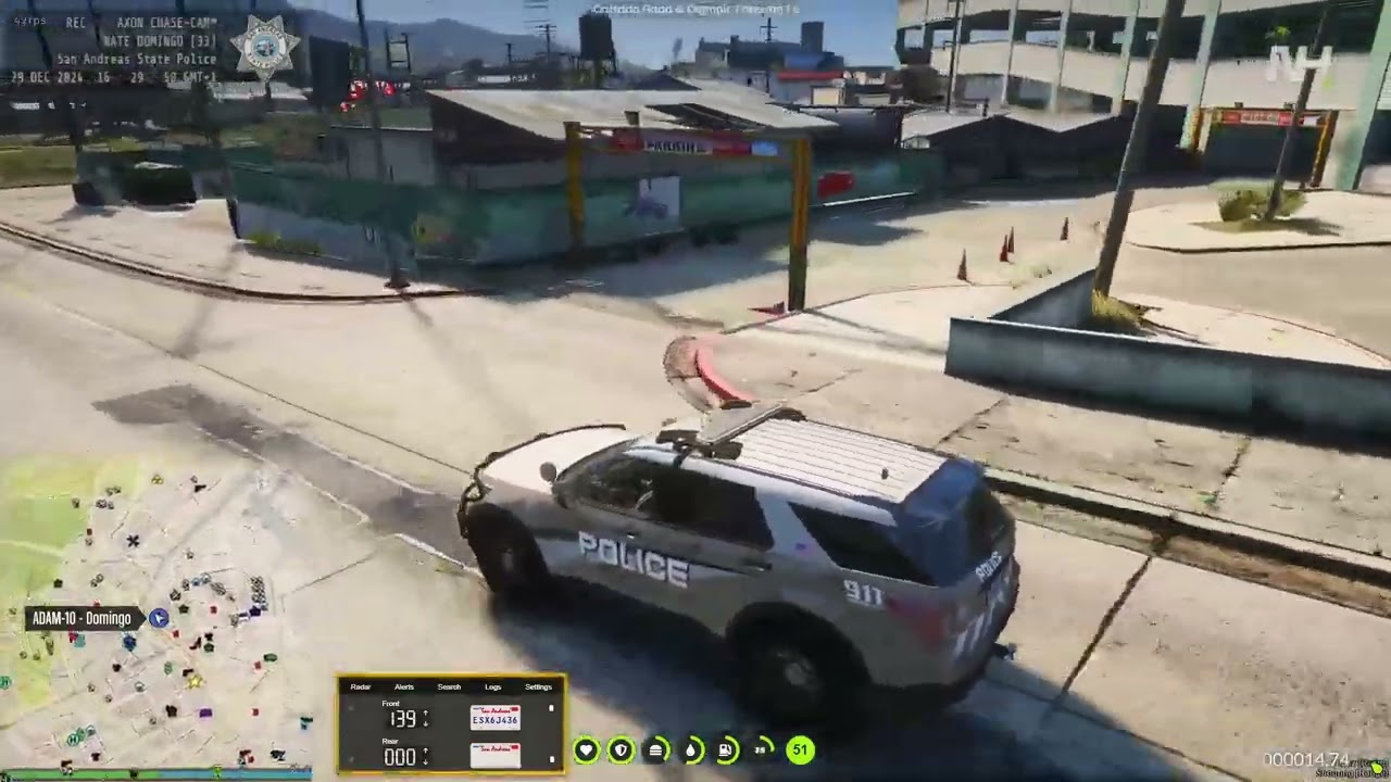 Trooper du San Andreas State Police intervient sur des coups de feu
