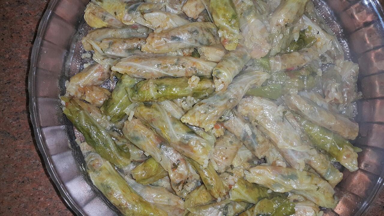 محشى كرنب من الاخر خبره سنين غير أي محشى عملتوه قبل كدا 👌👍