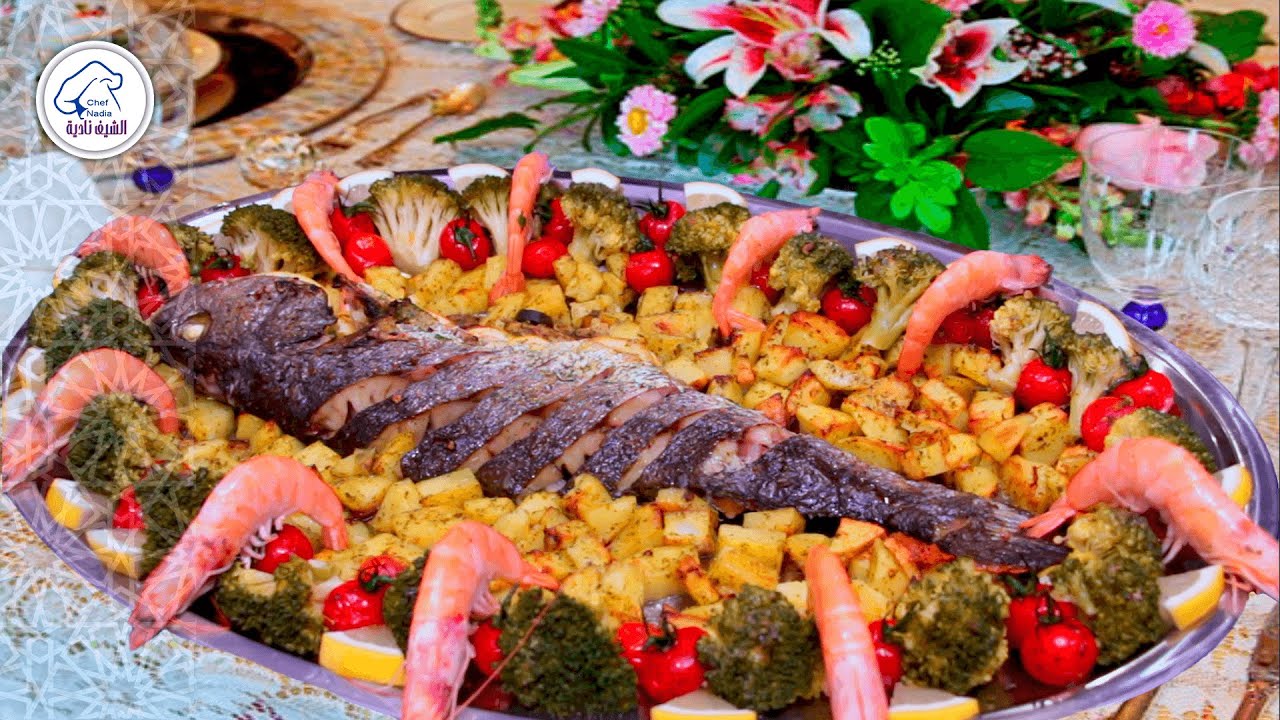 صينية السمك/حوت في الفرن 😋 للعراضات و المناسبات بطريقة احترافية 👌 طبق ضيافة باقل تكلفة وبلا تمارة
