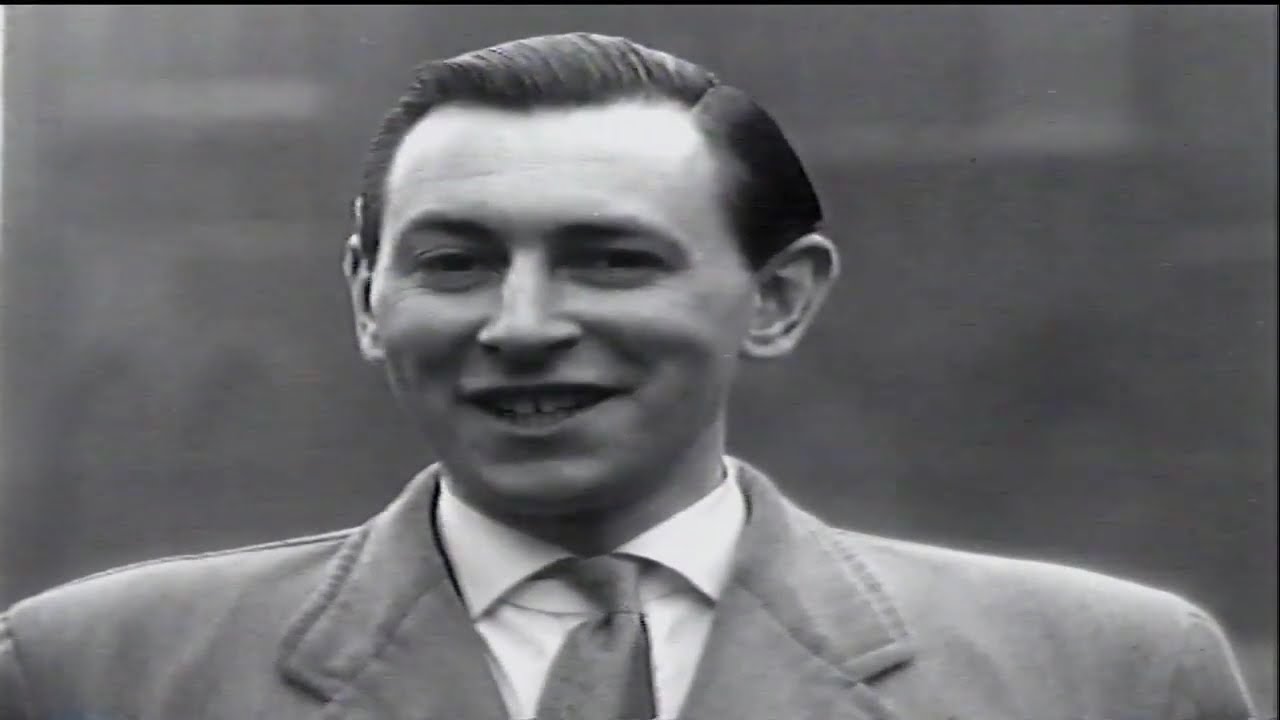 BBC-1 Grandstand part, tribute to David Coleman on getting OBE, plus a bit of Football Focus