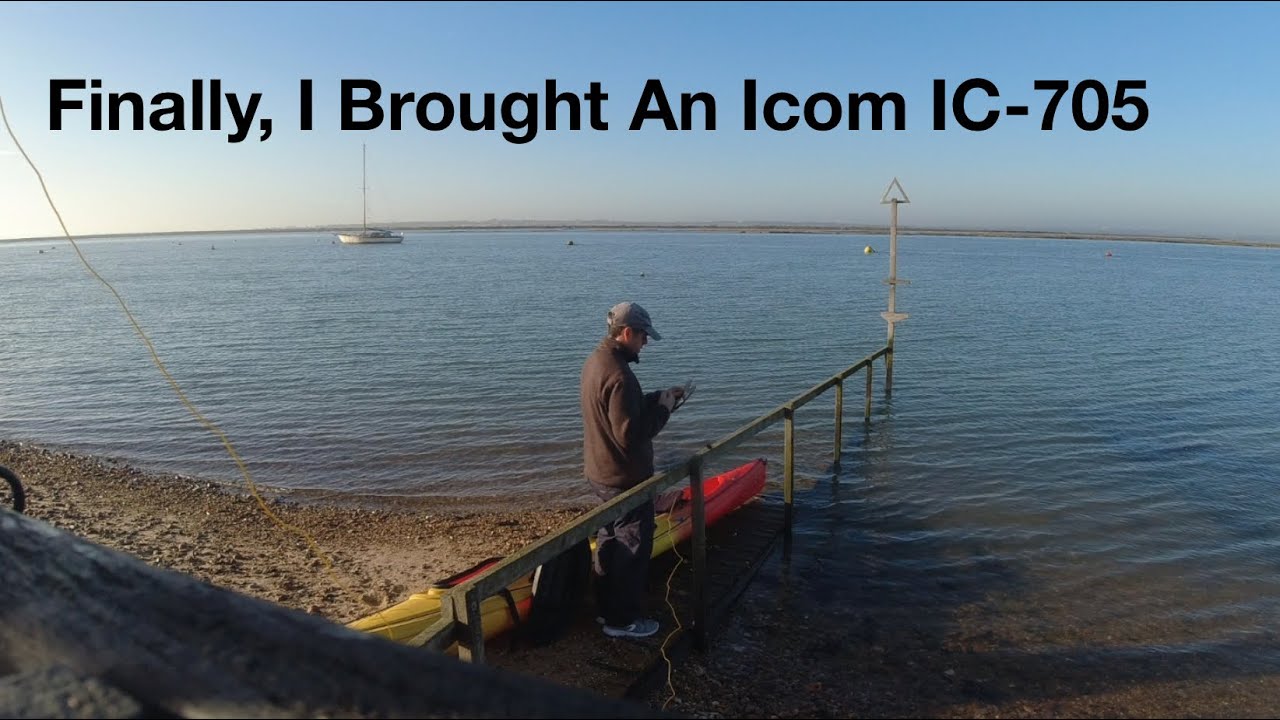 Наконец, я принёс с собой Icom IC-705.