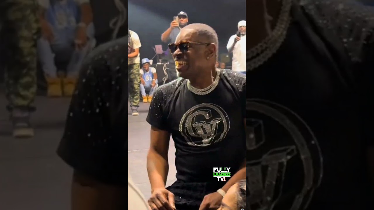 R&B Boosie Badazz had the lady's turnt up as he sang Sir Charles love song at his concert