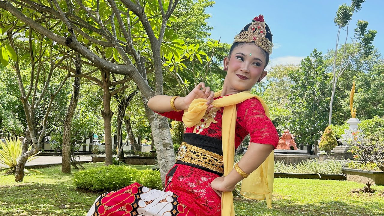 Nyi Bentang Ronggeng Juara 1 Evaluasi Mahir 4 Sanggar Seni Putra Purnayudha