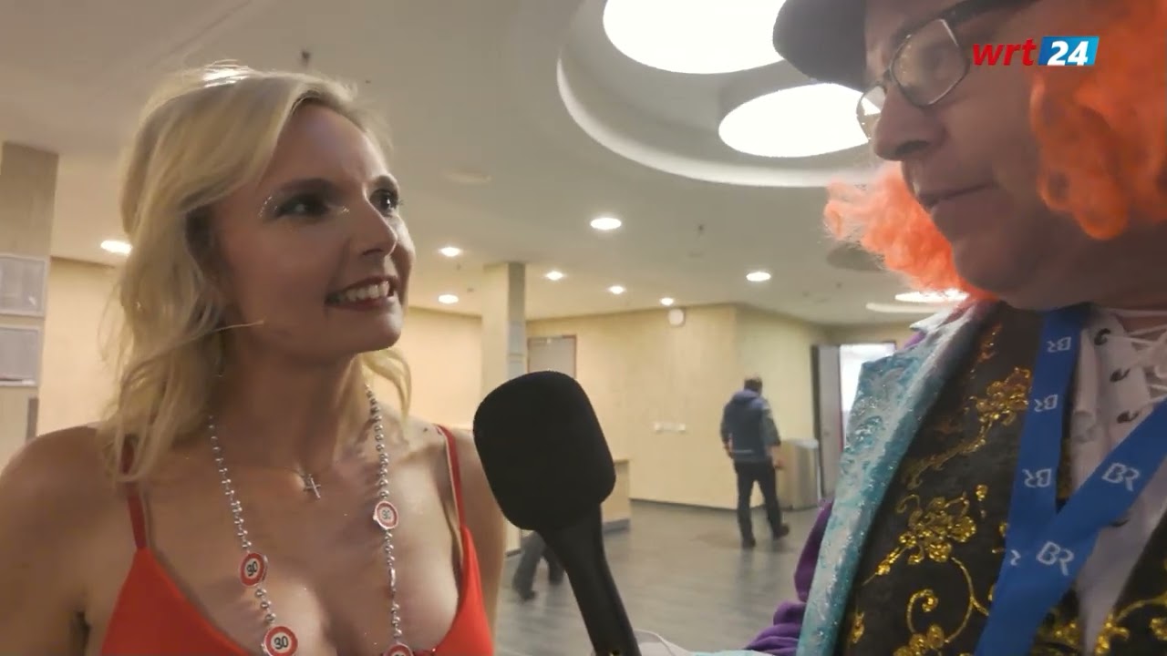 Dr. Matthias Brunzel von WürzburgRADIO im Gespräch mit Janina Fuchs