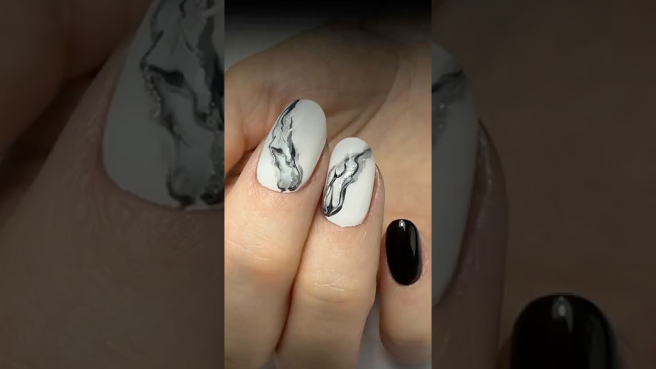 Marble Nails #nails #nailart #russianmanicure #gelnails #buildergel #naileducator #paznokcie