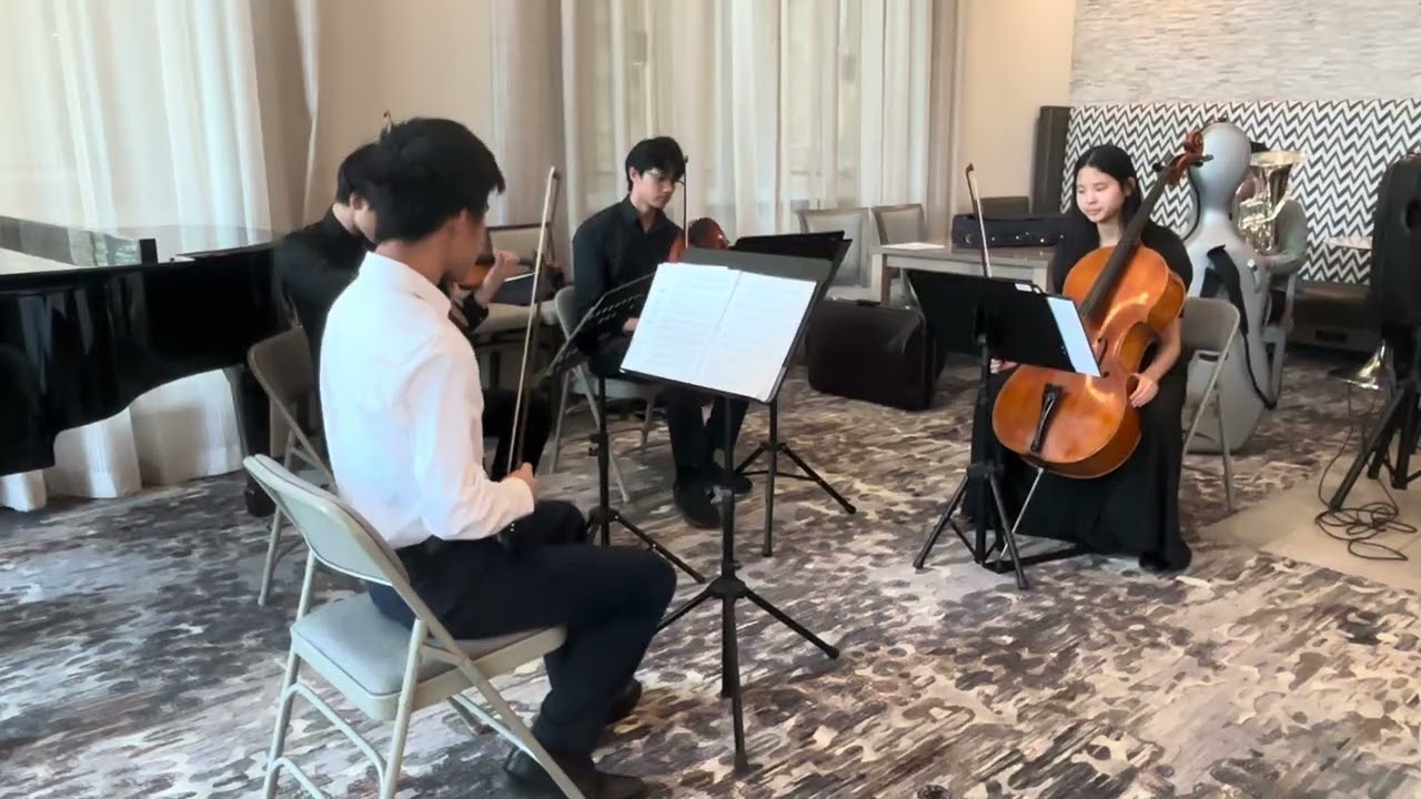 Dvorak America No 12 in F mvt 1st