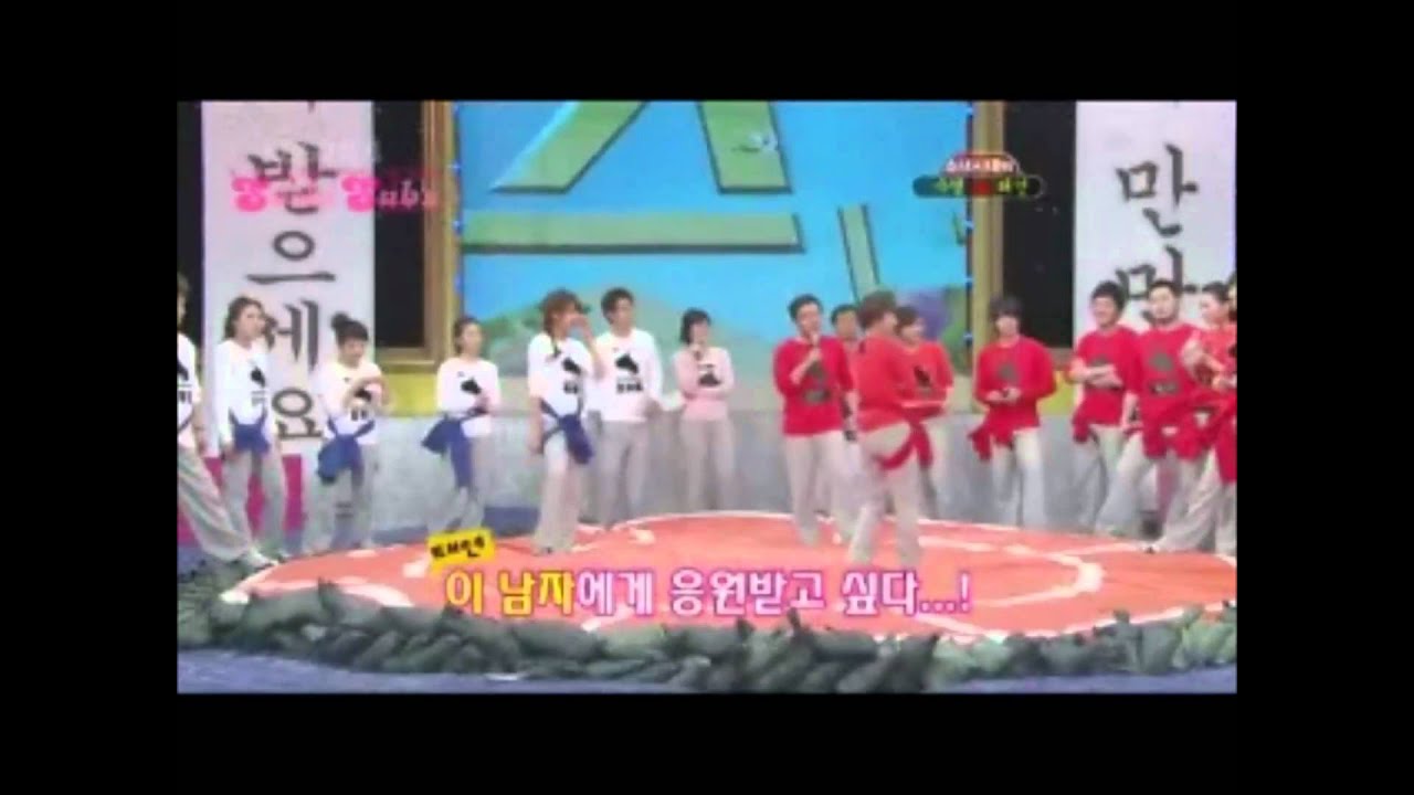SNSD TaeYeon and SooYoung Wrestling