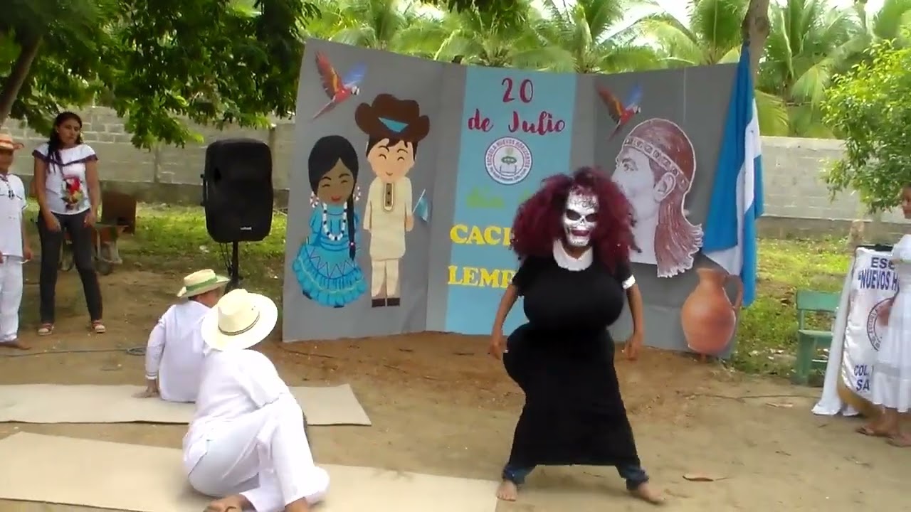 DRAMA MUY BONITO DE LA SUC1A EN ESCUELA NUEVOS HORIZONTES DE LA ALDEA NUEVA ESPERANZA.