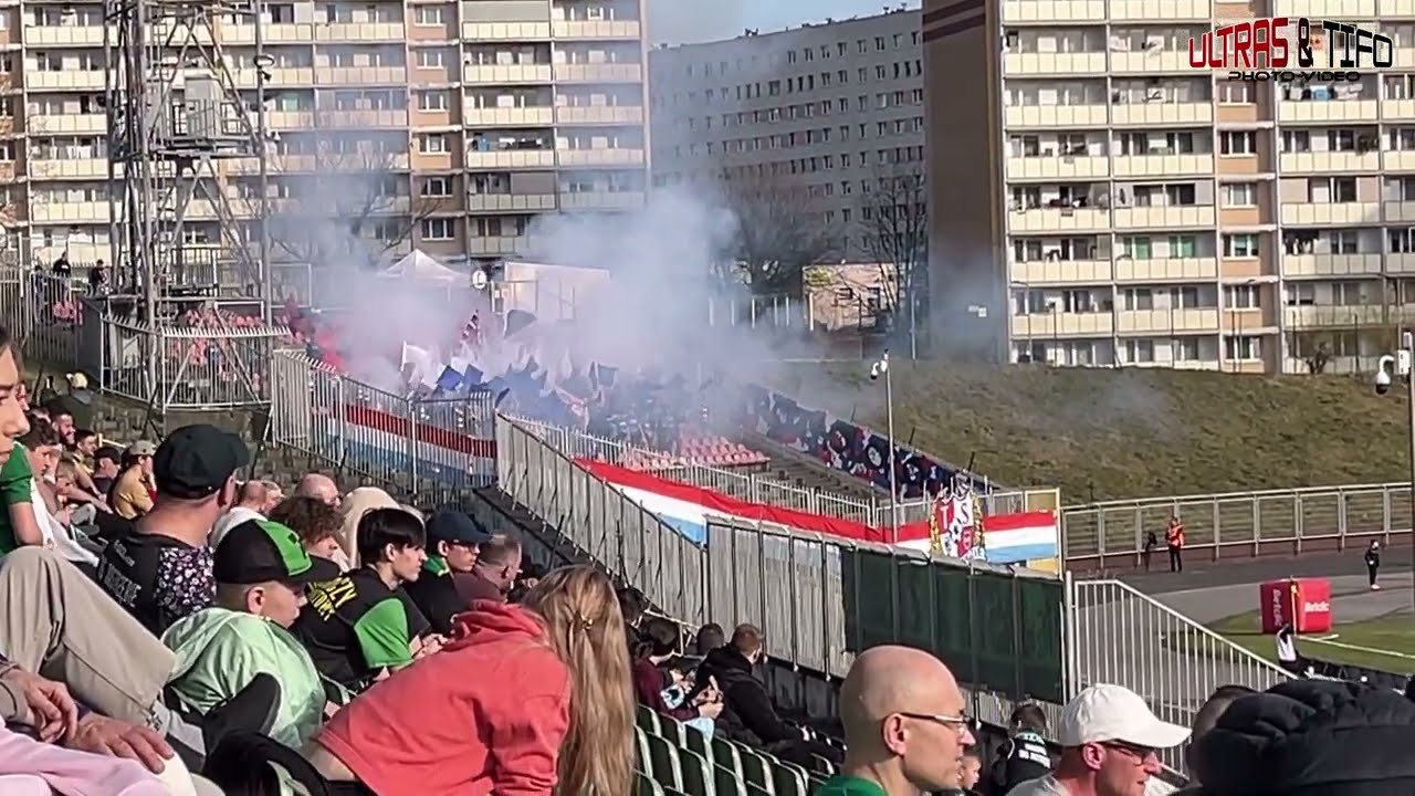 PL: GKS Jastrzębie - Podbeskidzie Bielsko Biała [PBB oprawa]. 2025-03-08