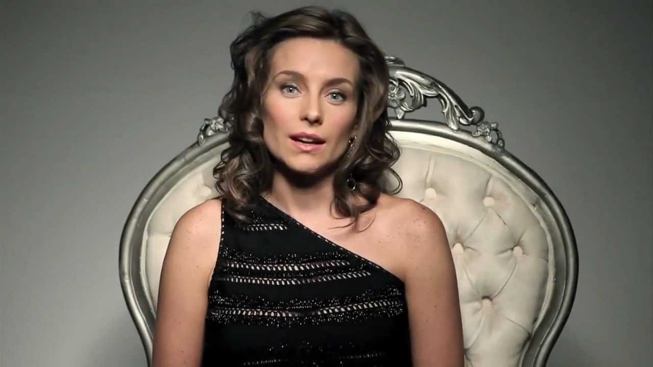 Confesi&oacute;n | Mar&iacute;a, Fan&aacute;tica (Dominika Paleta) | Mujeres Asesinas