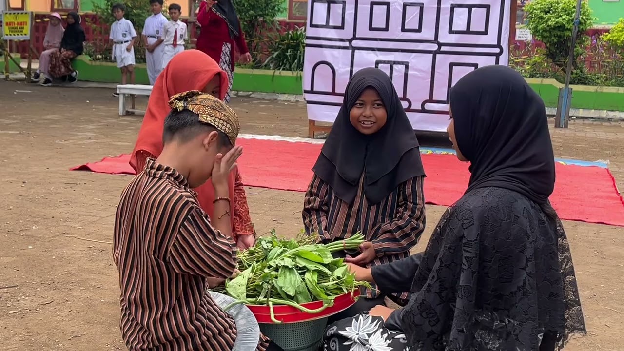 SDN Amabl-Ambil II Memperingati hari pahlawan 10 November 2025