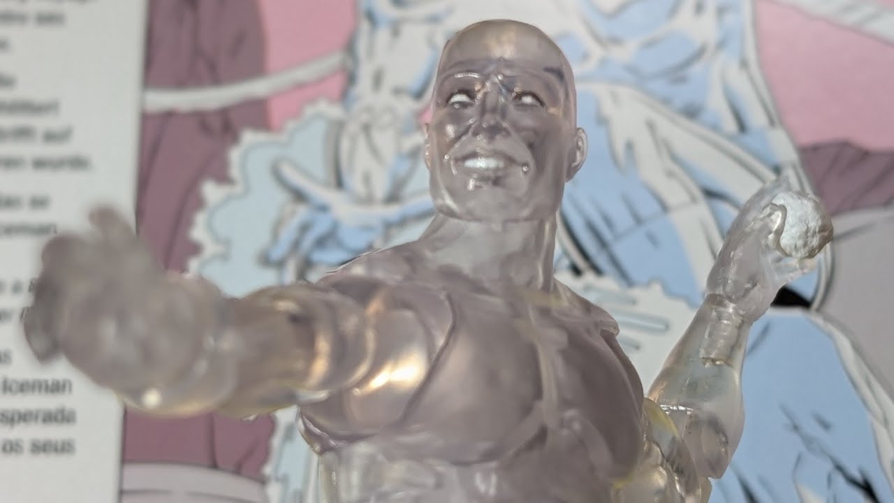 Обзор фигурки Iceman из серии Secret Wars Marvel Legends