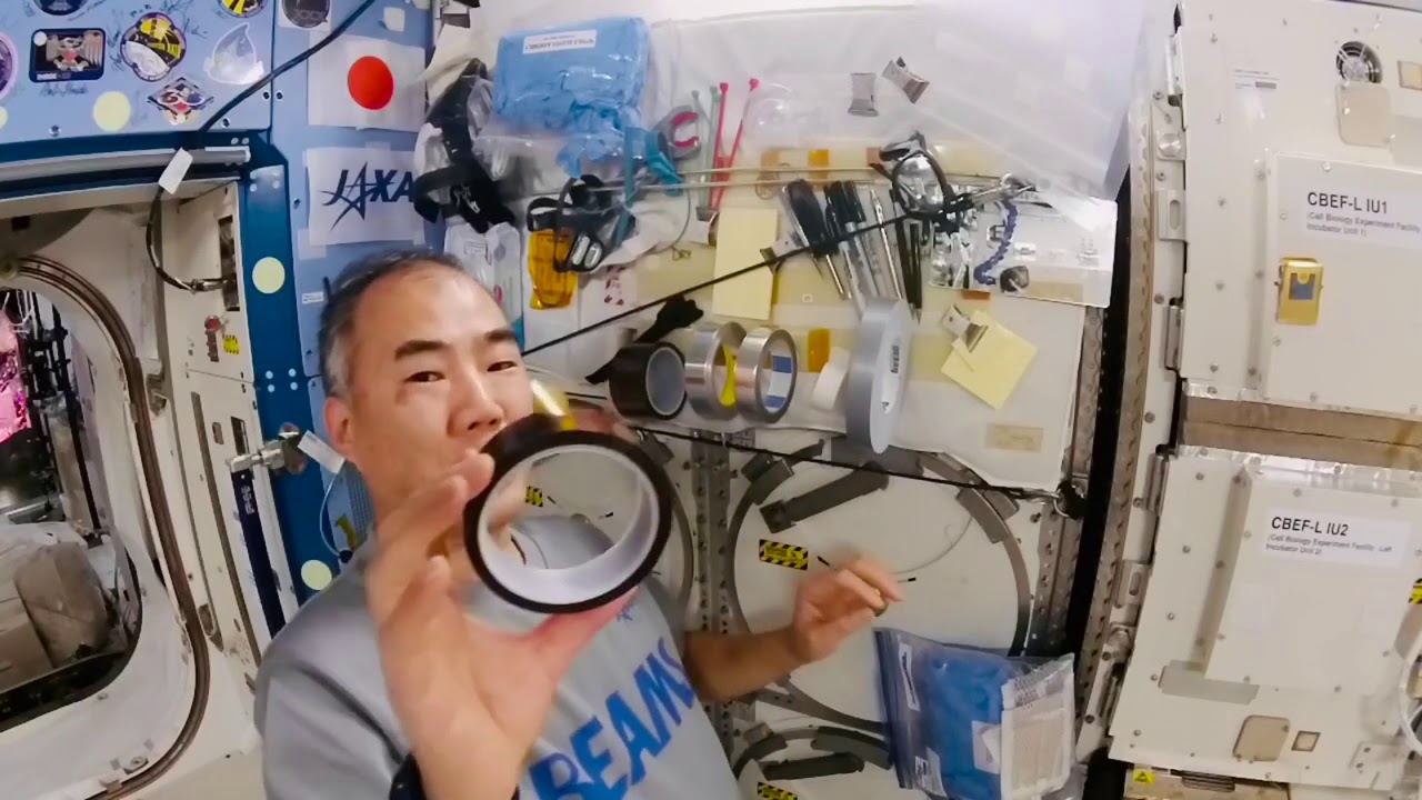 野口宇宙飛行士の宇宙暮らし　039 宇宙でモノを固定するには