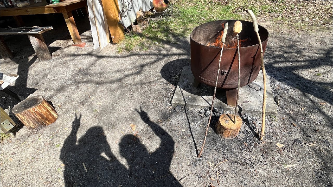 Ein Tag am See - Kochen, Feuer, Angeln, Boot fahren und Lada Niva