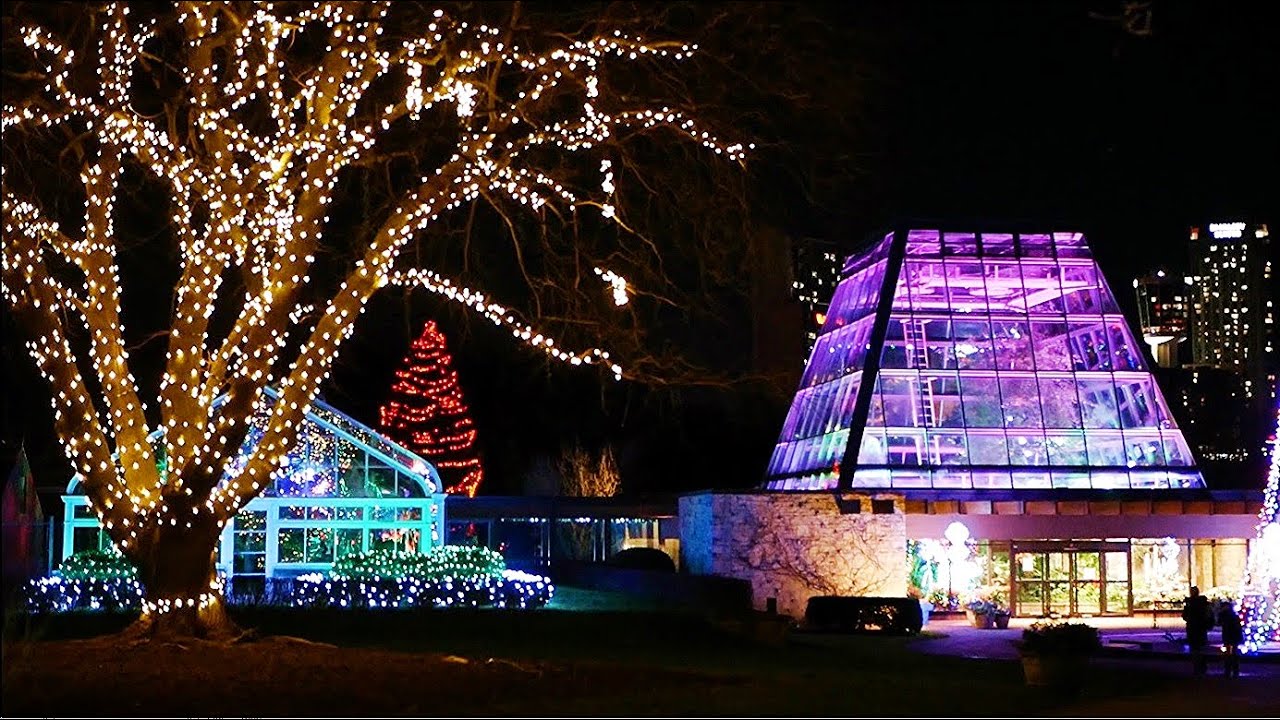 CHRISTMAS Lights Niagara Falls Winter Festival of Lights Dufferin Islands Drive Santa Claus 4K
