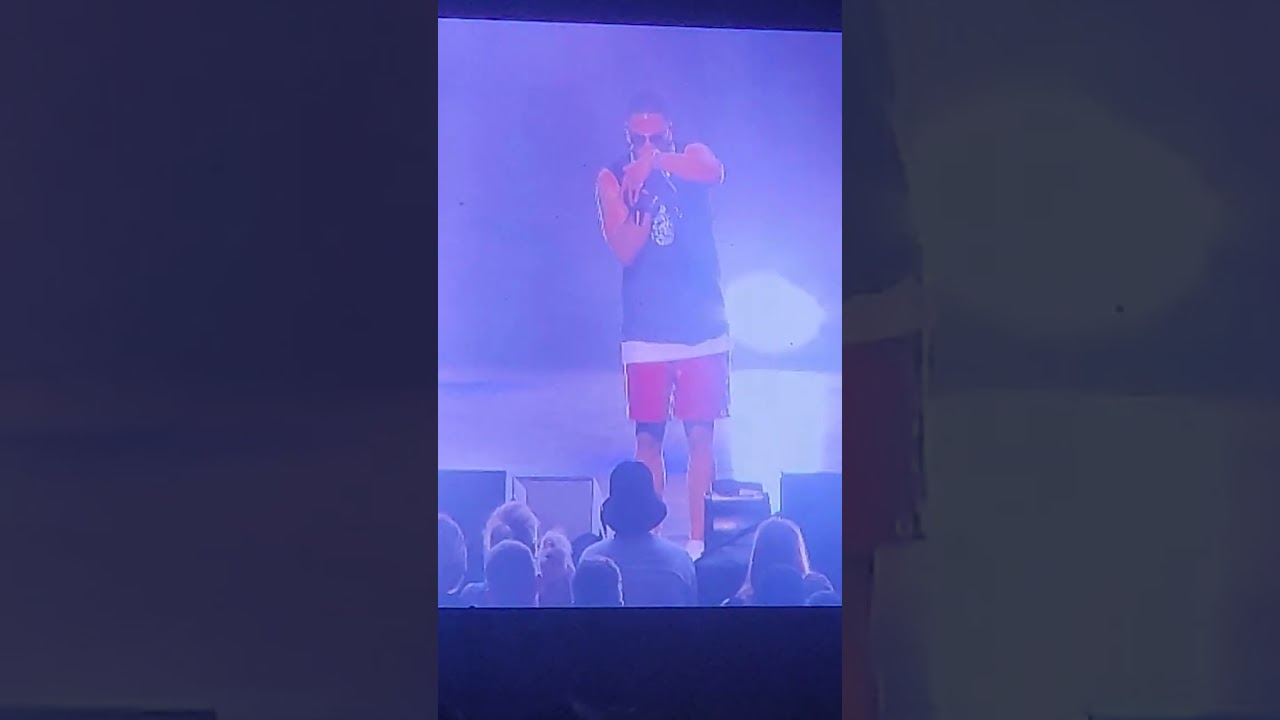 WHERE DA PARTY AT TOUR ! HITS #513NASTYNATI sexy ass NELLY🥰🤩😍🤩🥰 4give the fangirl in me 