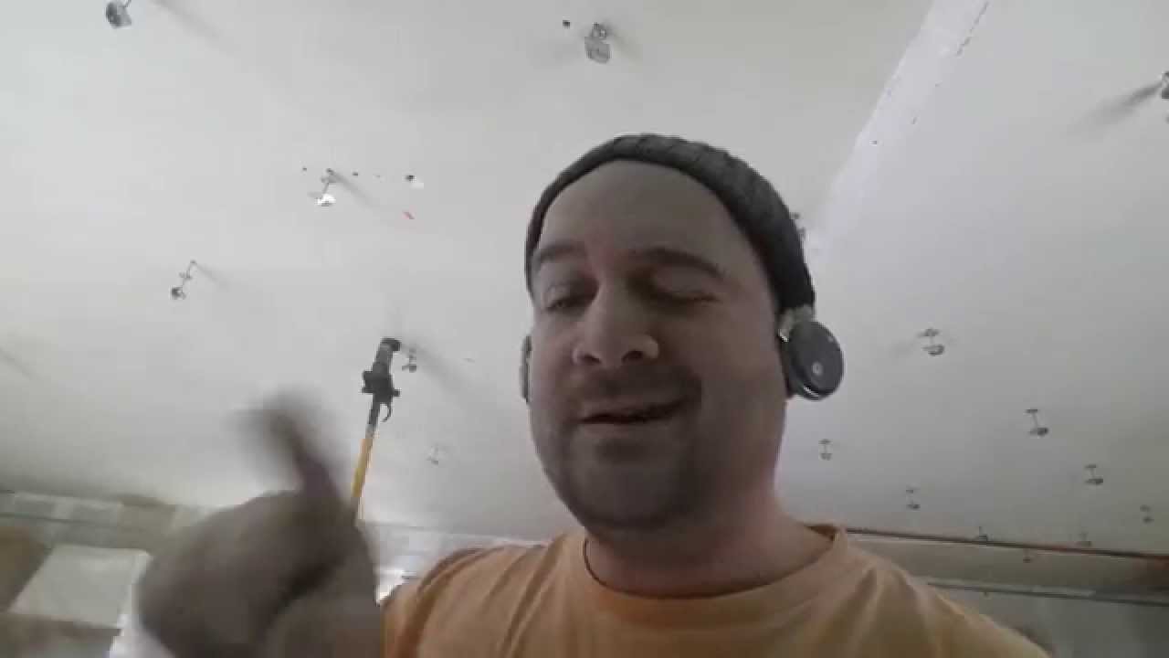 ⏩ Comment faire un plafond placo étape 1/8