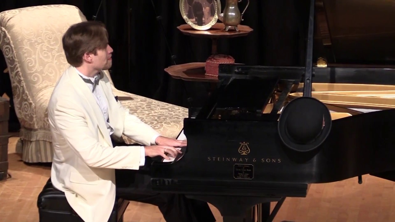 2017 Champion William McNally performing 