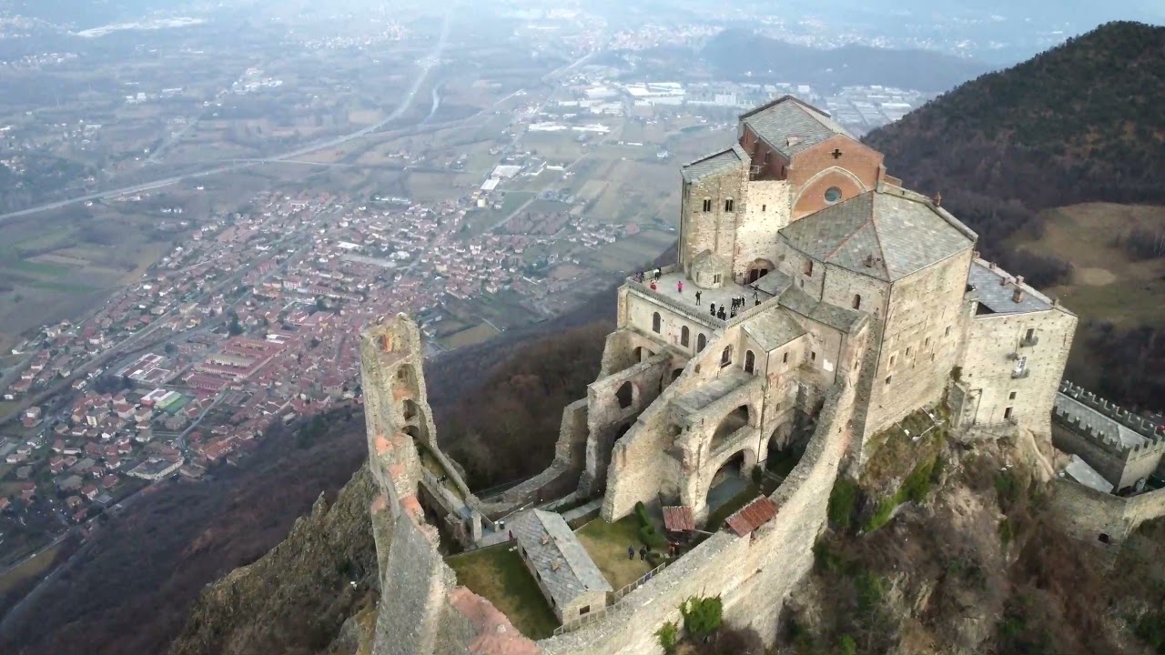 DJI mini2 -Torino - Visita alla Sacra di San Michele con il drone.#panorama #DJImini2 #Italia