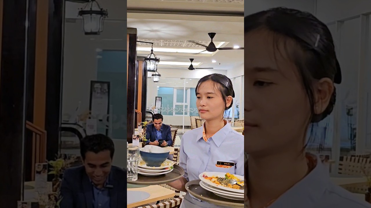 Setidaknya ikut membantu #hoteliers #waitress