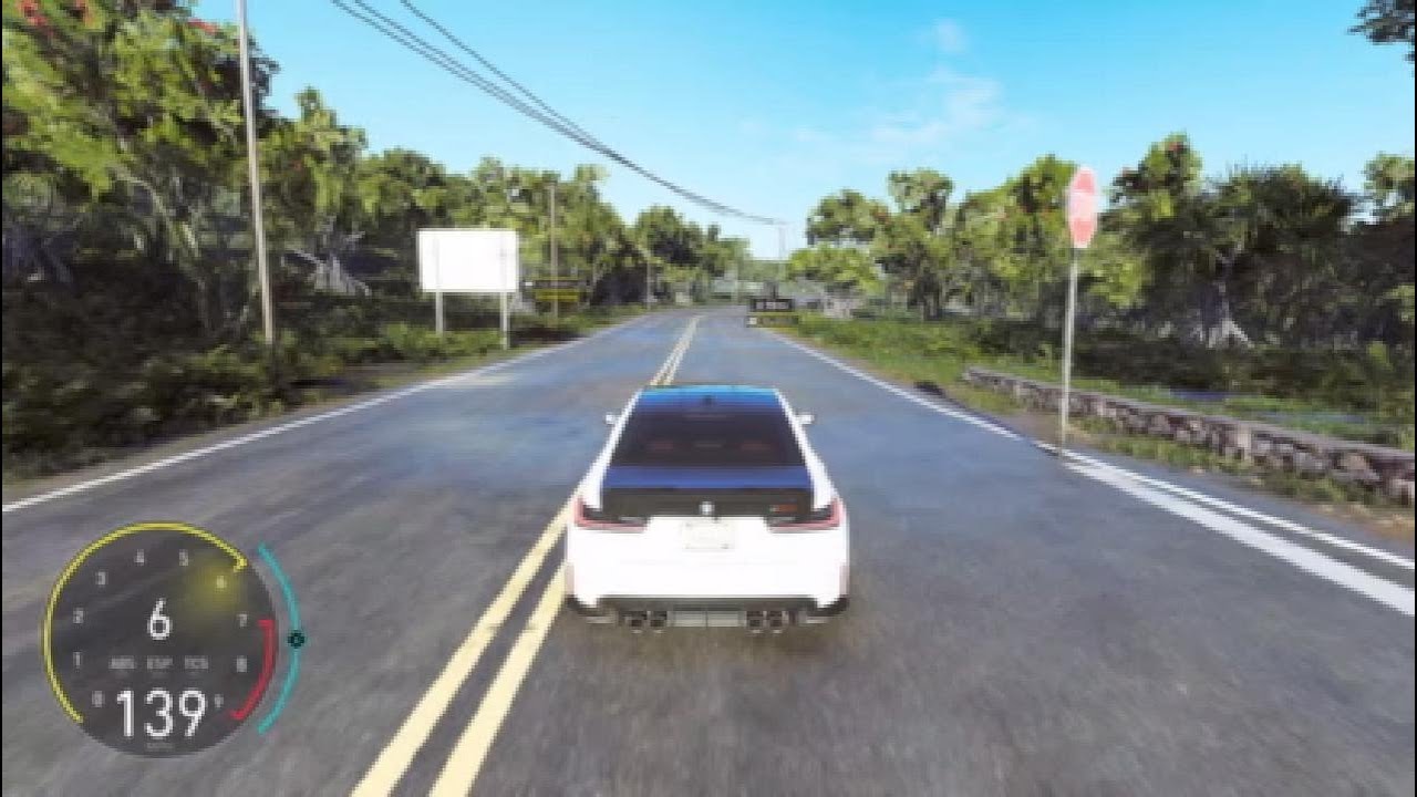 Speeding and Drifting in the new 2023 BMW M3 CS in the Crew Motorfest