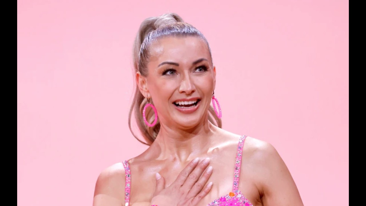 Nach Trennung von Freund Anna-Carina Woitschack blendet beim Tanzen alles aus【Nachricht】