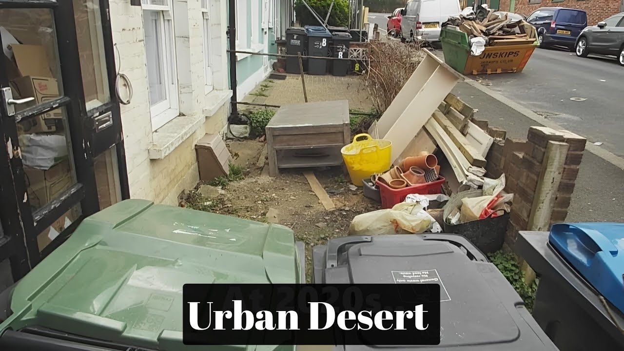  Why did front gardens disappear from London Hoods? 