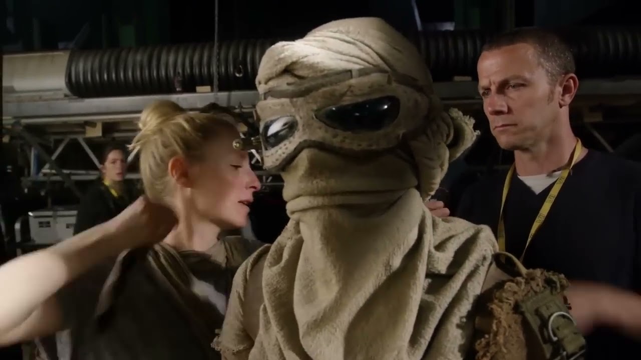 Star Wars: Dressing the Galaxy | official featurette (2016) Daisy Ridley
