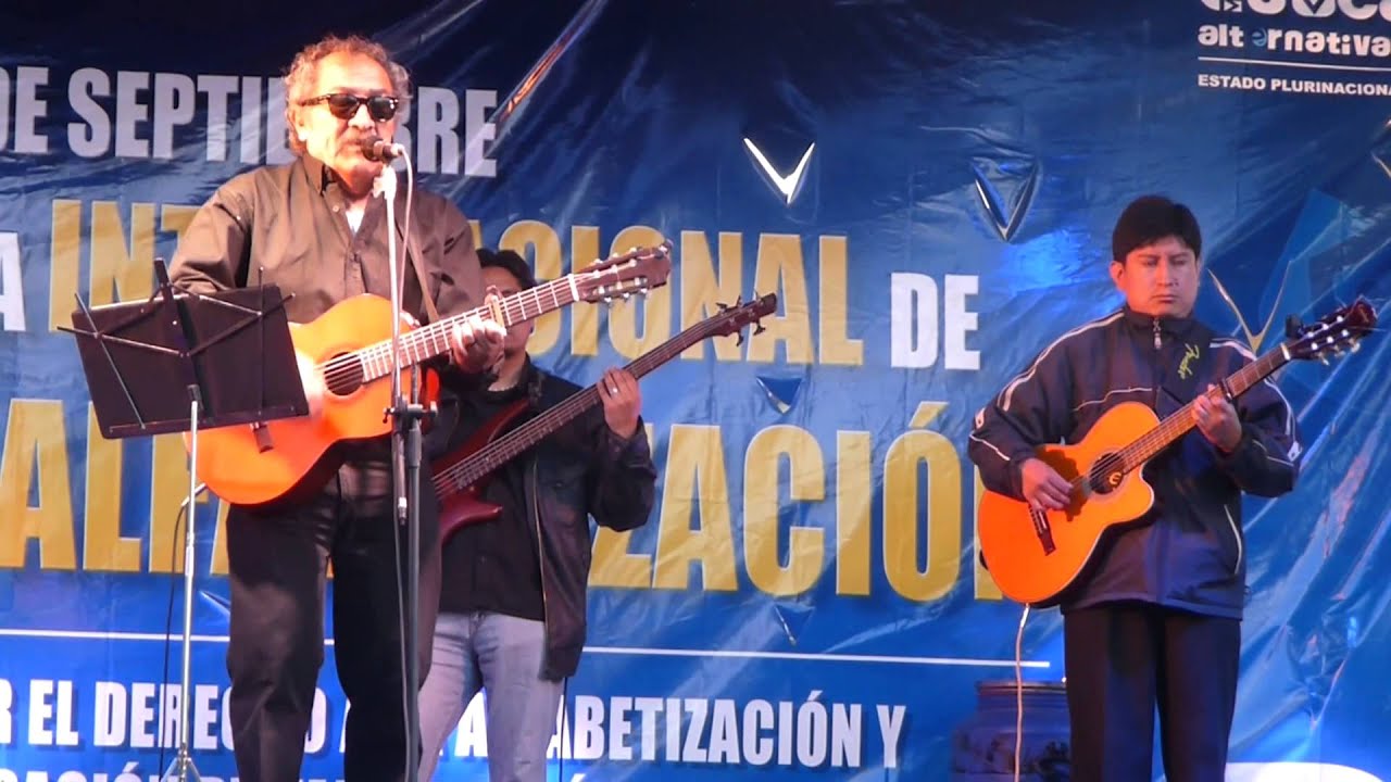 Luis Rico - Palomitay HD @ Plaza del Bicentenario, La Paz, Bolivia 2012.
