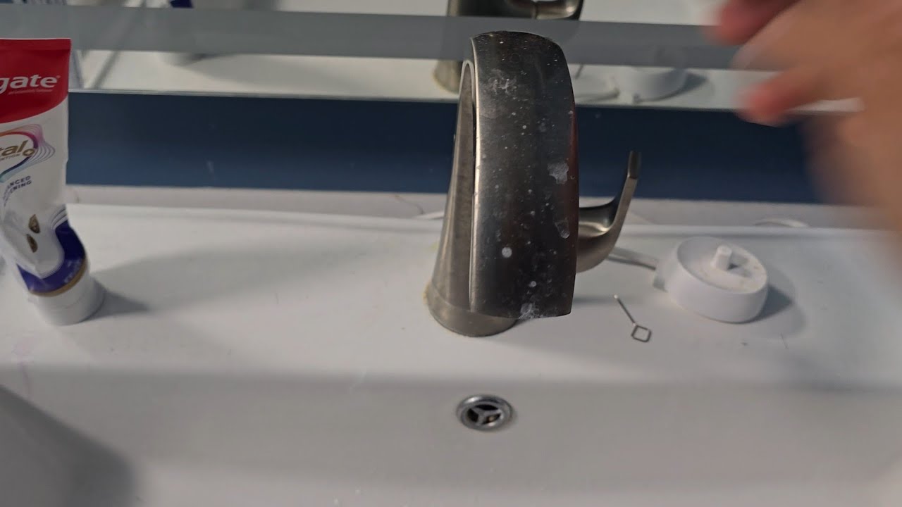 Однорычажный смеситель для ванной комнаты Kohler Cursiva с одним отверстием | Яркий матовый никель