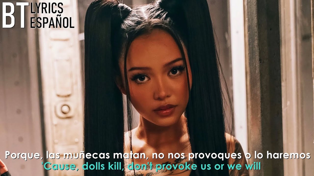 Bella Poarch - Dolls // Lyrics + Espa&ntilde;ol // Video Official