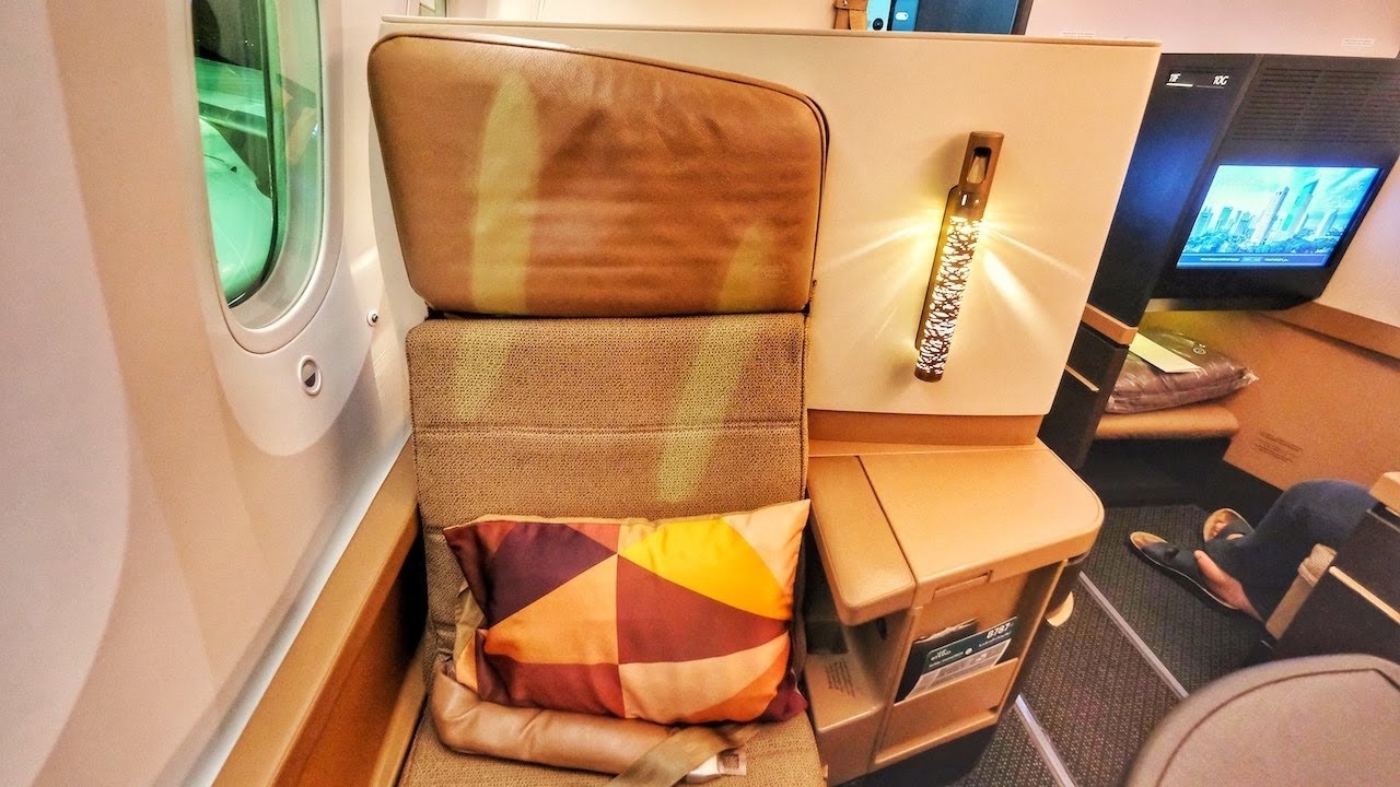 Etihad 787 Business Class | EY474 Abu Dhabi to Jakarta
