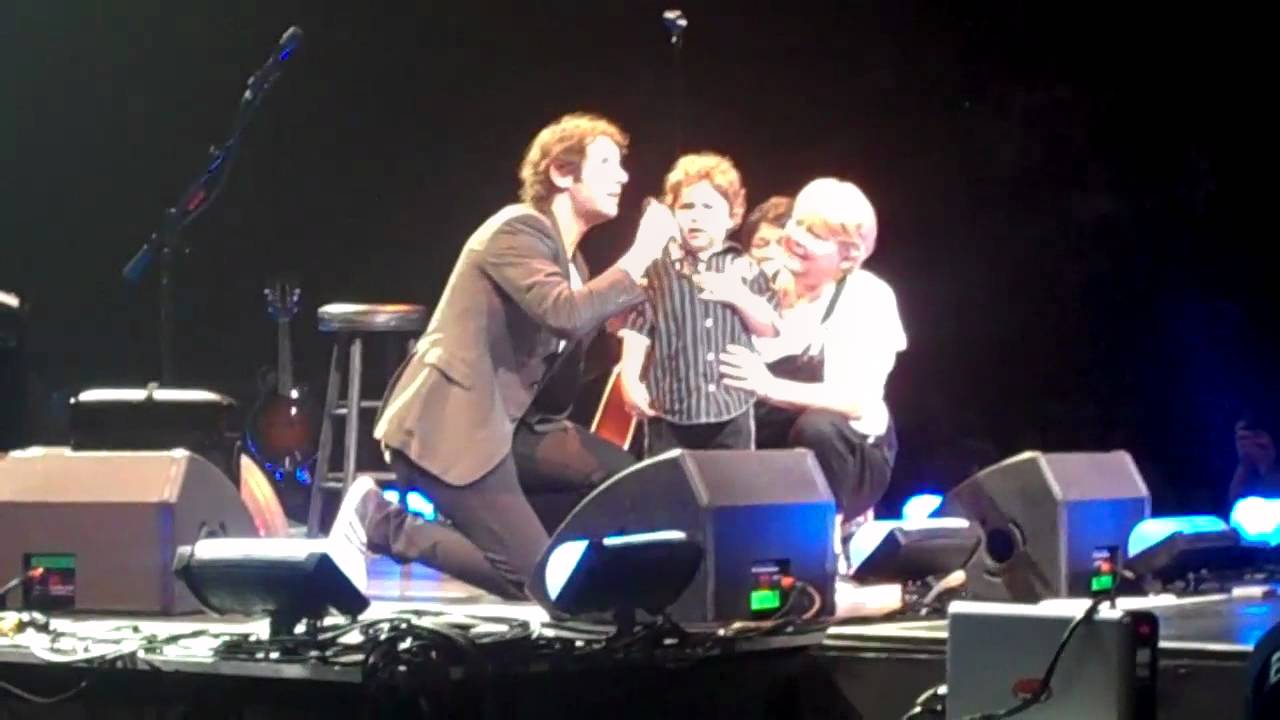 Josh Groban singing with 3 yr old Joseph
