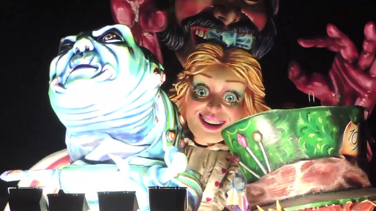 Carnevale di Sciacca 2018 - Inizio Sfilata Carri