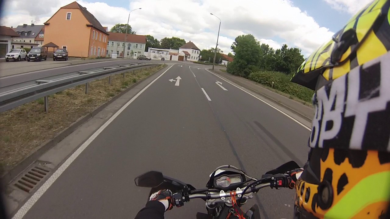 RAW footage #1.1 KTM 690 SMC - GoPro Hero 3