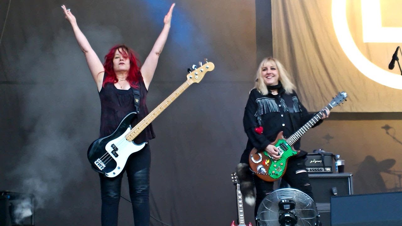 L7 - Fast and Frightening - Live at Sideways 2024, Helsinki, June 14, 2024