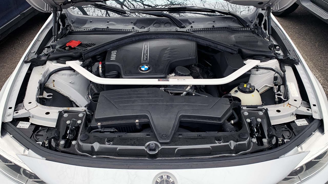 Improve your Handling with a Strut Bar \\ F30 & F32 (Ultra Racing)