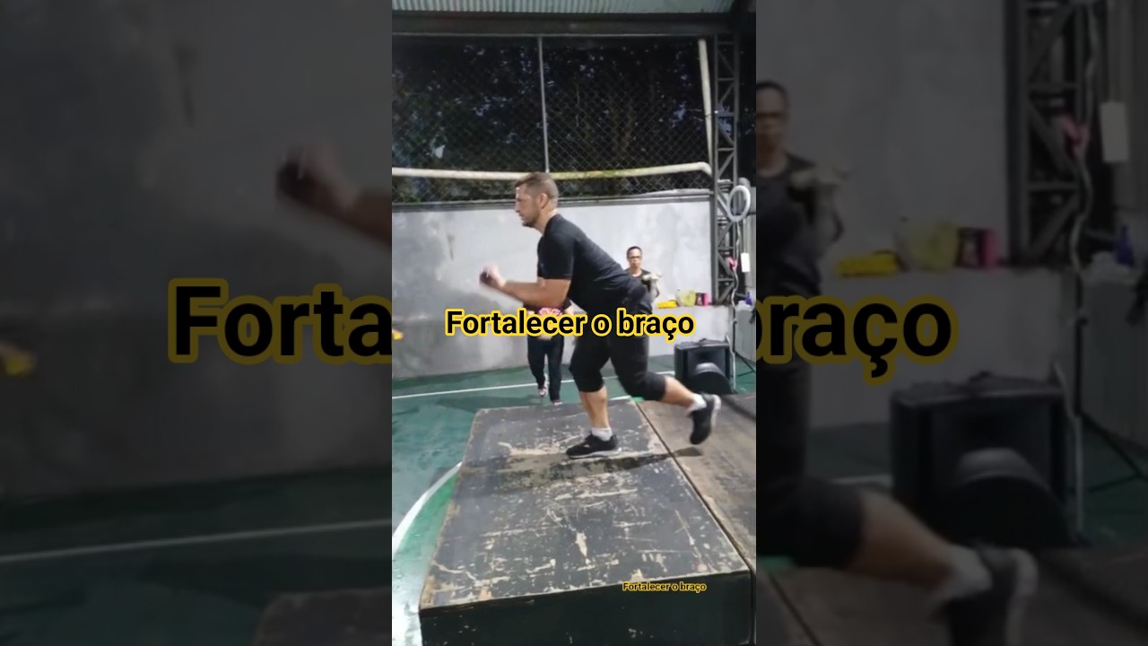 Fortalecer o bra&ccedil;o #zumba #melhoridade #maturidade #treino #ginasticaaerobica #forr&oacute; #bast&atilde;o
