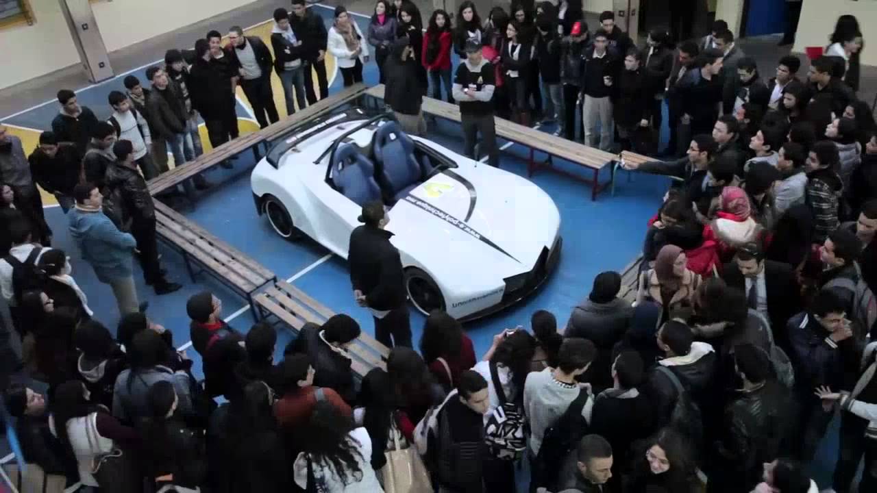 Voiture SPORTIVA Universiapolis